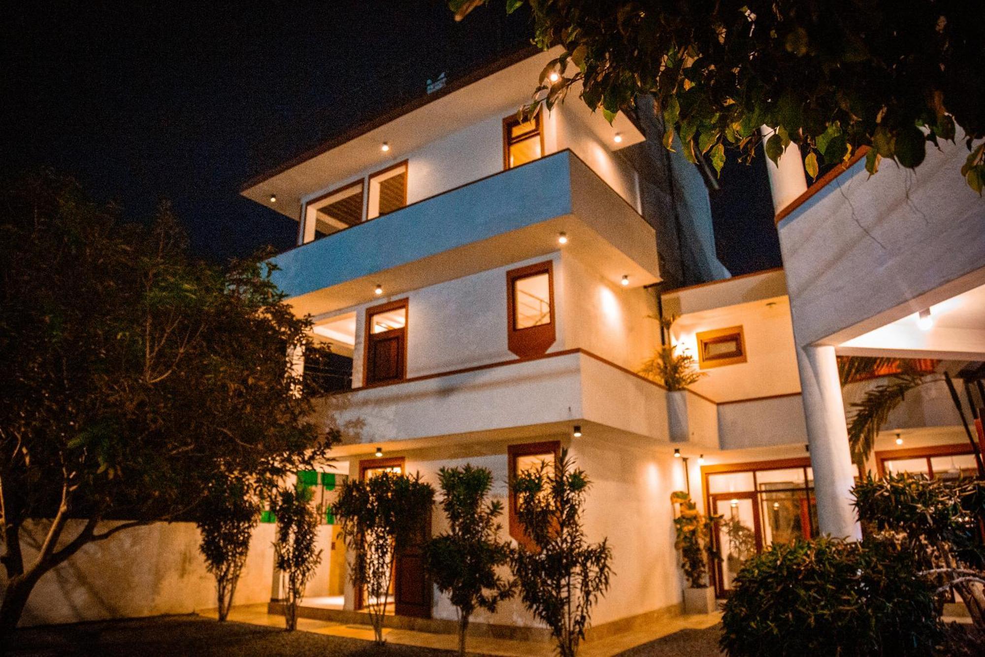 Riverside Inn Fuji Bentota Kültér fotó